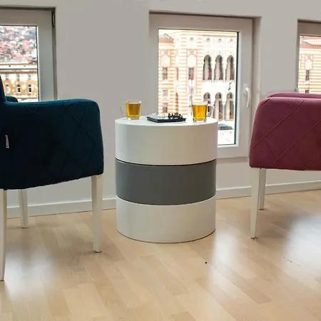 Hall Apheartment شقة *